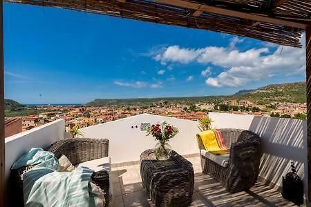 The Tower House With A Gorgeous Terrace Villa Bosa Exterior photo