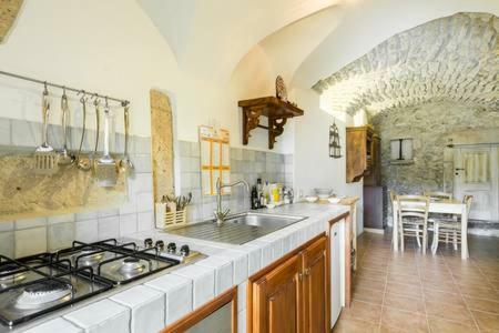 The Tower House With A Gorgeous Terrace Villa Bosa Exterior photo